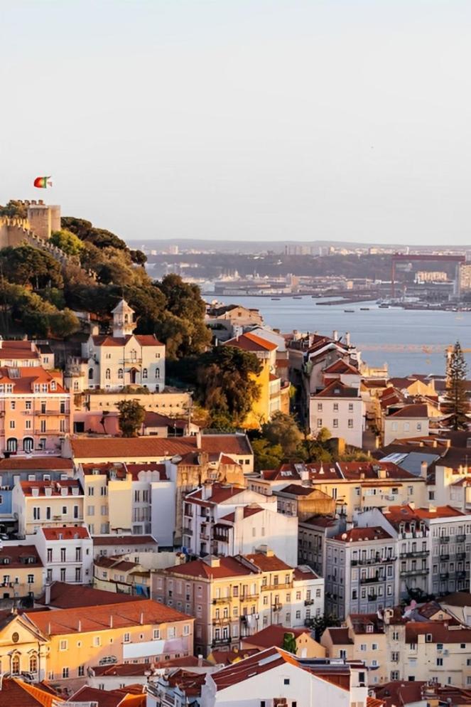 Alfama Design With Terrace By Homing Lisboa